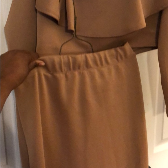 2 piece outfit - Picture 2 of 6